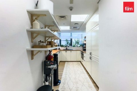 Apartment in Mirdif, Dubai 3 bedrooms, 253.1 sq.m. № 49983 - photo 30