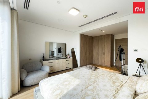 Apartment in Mirdif, Dubai 3 bedrooms, 253.1 sq.m. № 49983 - photo 16