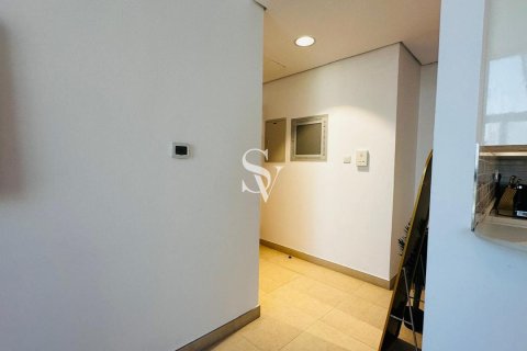 Apartamento en Al Jaddaf, Dubai, 2 dormitorios, 112 m², № 112203 - foto 17