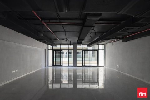 Oficina en Dubai, 90.8 m², № 83651 - foto 2