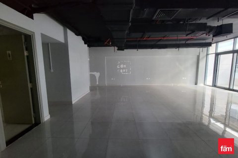 Oficina en Dubai, 90.8 m², № 83651 - foto 4
