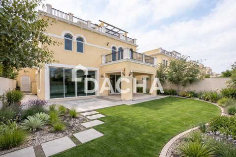 Villa in Jumeirah Park, Dubai 4 bedrooms, 455 sq.m. № 104852