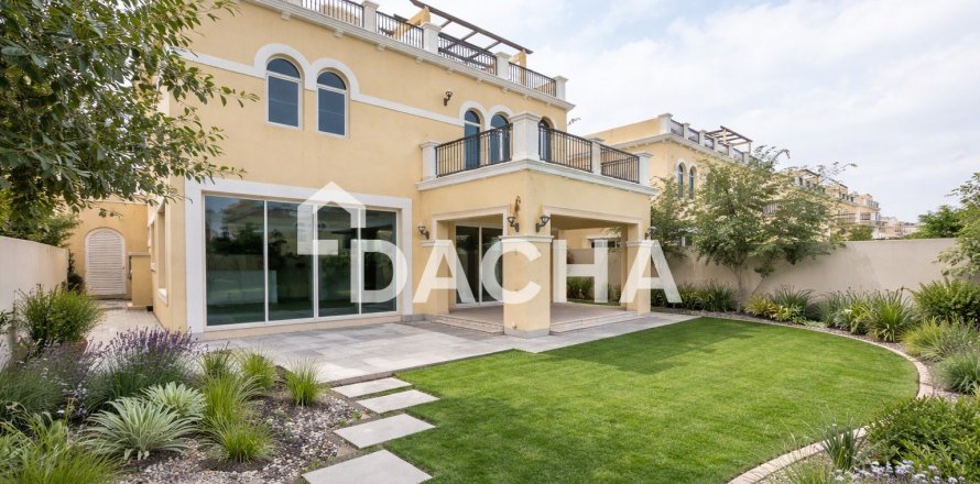 Villa in Jumeirah Park, Dubai 4 bedrooms, 455 sq.m. № 104852