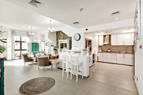 Villa in Jumeirah Village Circle, Dubai 4 bedrooms, 352 sq.m. № 104859