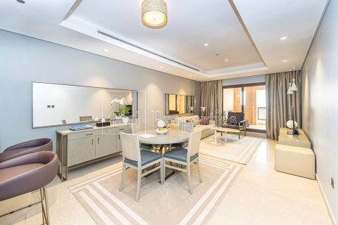 Appartement à Palm Jumeirah, Dubai, 1 chambre, 97.1 m², № 12353 - photo 1