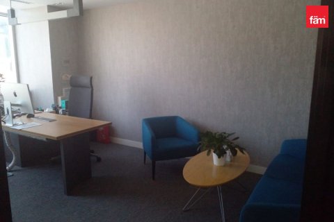 Bureau à Dubai, 103.9 m², № 12365 - photo 5