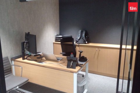 Bureau à Dubai, 103.9 m², № 12365 - photo 8