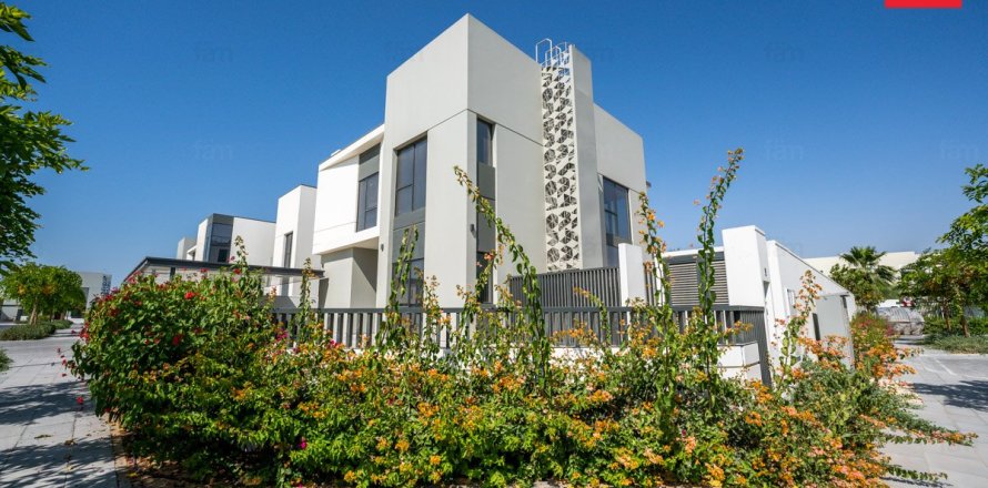 فيلا في Al Furjan, دبي 4 غرف نوم, 833.8 م² رقم 12357