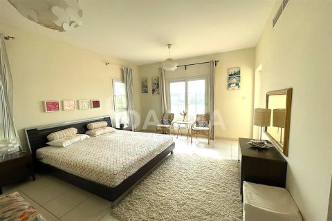 Villa en Dubai, 3 dormitorios, 375 m², № 6659 - foto 7