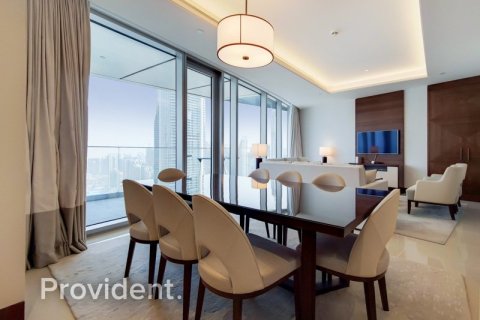 Apartment in Downtown Dubai (Downtown Burj Dubai), Dubai 3 bedrooms № 3237 - photo 4