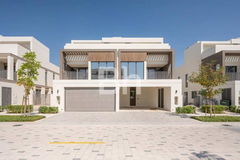 Villa in Tilal Al Ghaf, Dubai 4 bedrooms, 317 sq.m. № 24239 - photo 1