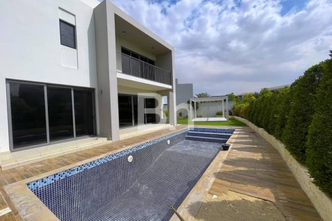 Снять в аренду виллу в Дубай Хилс Эстейт, Дубай: 5 спален, 480м², № 24236 - фото 1