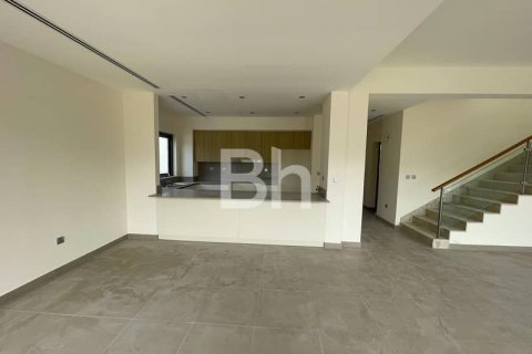 Снять в аренду виллу в Дубай Хилс Эстейт, Дубай: 5 спален, 480м², № 24236 - фото 27