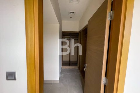 Снять в аренду виллу в Дубай Хилс Эстейт, Дубай: 5 спален, 480м², № 24236 - фото 6