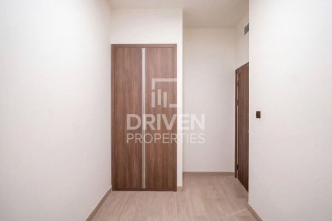 Apartment in Jumeirah Lake Towers, Dubai 1 bedroom, 99.78 sq.m. № 129702 - photo 12