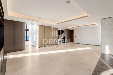 Villa in Jumeirah 3, Jumeirah, Dubai 6 bedrooms, 849.78 sq.m. № 138193 - photo 6