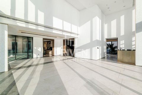 Villa in Jumeirah 3, Jumeirah, Dubai 6 bedrooms, 849.78 sq.m. № 138193 - photo 8