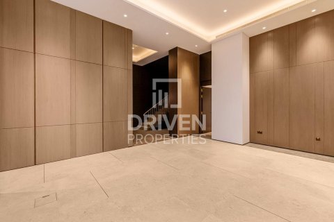 Villa in Jumeirah 3, Jumeirah, Dubai 6 bedrooms, 849.78 sq.m. № 138193 - photo 10