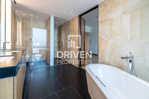 Apartment in Jumeirah Bay Island, Jumeirah, Dubai 2 bedrooms, 208.57 sq.m. № 138184 - photo 13