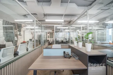 Снять в аренду офис в Джумейра Лейк Тауэрс, Дубай: 111м², № 71351 - фото 19