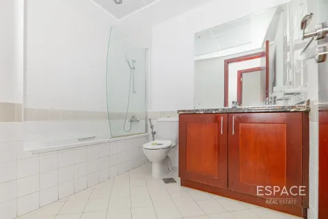 Снять в аренду виллу в Арабиан Ранчес, Дубай: 3 спальни, 283м², № 71352 - фото 9