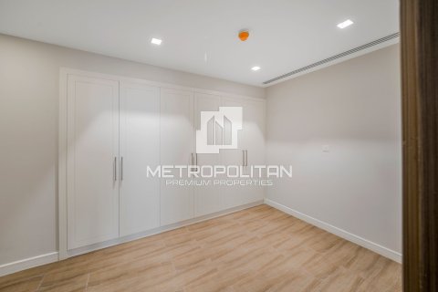 Villa en La Mer, Jumeirah, Dubai, 5 dormitorios, 636 m², № 4389 - foto 13