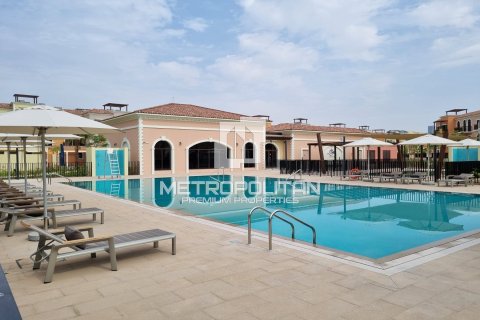 Villa en La Mer, Jumeirah, Dubai, 5 dormitorios, 636 m², № 4389 - foto 21
