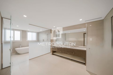 Villa en La Mer, Jumeirah, Dubai, 5 dormitorios, 636 m², № 4389 - foto 15