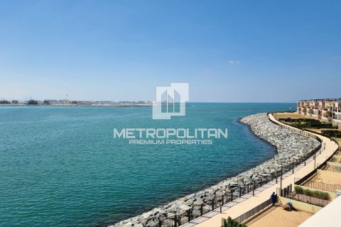 Villa en La Mer, Jumeirah, Dubai, 5 dormitorios, 636 m², № 4389 - foto 25