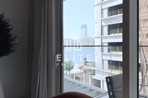 Apartment in EMAAR Beachfront, Dubai Harbour, Dubai studio, 72 sq.m. № 59484 - photo 3