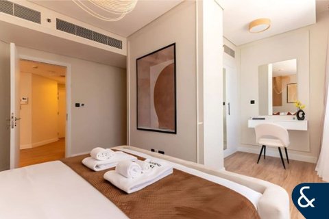 Купить квартиру в DIFC, Дубай: 2 спальни, 119м², № 74885 - фото 5