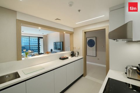 Hotel Apartment in Palm Jumeirah, Dubai 1 bedroom, 92.9 sq.m. № 9133 - photo 9
