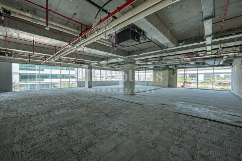 Oficina en Sheikh Zayed Road, Dubai, 229.39144245 m², № 13702 - foto 1
