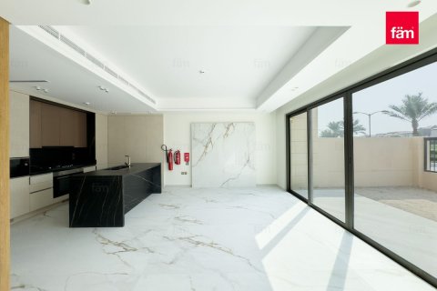 Villa in Dubai 3 bedrooms, 219.9 sq.m. № 40390 - photo 5