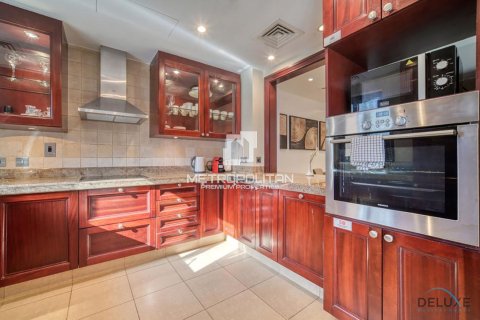 Apartment in Old Town, Dubai 2 bedrooms, 135 sq.m. № 14628 - photo 9