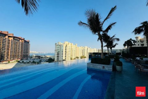 Apartment in Palm Jumeirah, Dubai 48.6 sq.m. № 43147 - photo 1