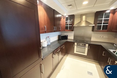 Apartment in Downtown Dubai (Downtown Burj Dubai), Dubai 2 bedrooms, 96 sq.m. № 75756 - photo 15