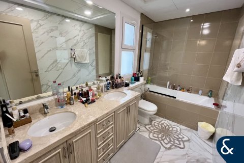 Villa à Bella Casa, Serena, Dubai, 3 chambres, 175 m², № 75758 - photo 10