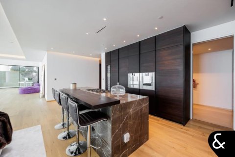 Купить квартиру в One at Palm Jumeirah, Пальма Джумейра, Дубай: 4 спальни, 454м², № 75768 - фото 7