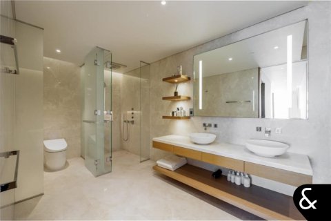 Купить квартиру в One at Palm Jumeirah, Пальма Джумейра, Дубай: 4 спальни, 454м², № 75768 - фото 13