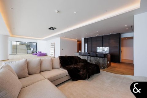 Купить квартиру в One at Palm Jumeirah, Пальма Джумейра, Дубай: 4 спальни, 454м², № 75768 - фото 5