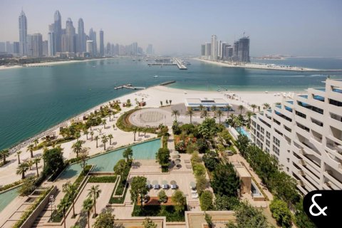 Купить квартиру в One at Palm Jumeirah, Пальма Джумейра, Дубай: 4 спальни, 454м², № 75768 - фото 1