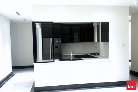 Купить квартиру в Бизнес-Бэе, Дубай: 2 спальни, 199.1м², № 99459 - фото 2