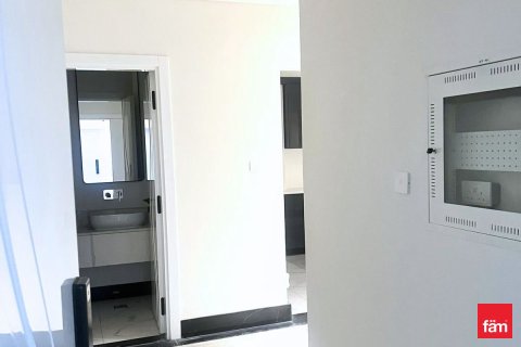 Купить квартиру в Бизнес-Бэе, Дубай: 2 спальни, 199.1м², № 99459 - фото 5