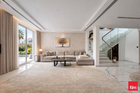 Villa en Dubai, 4 dormitorios, 243.2 m², № 99470 - foto 16