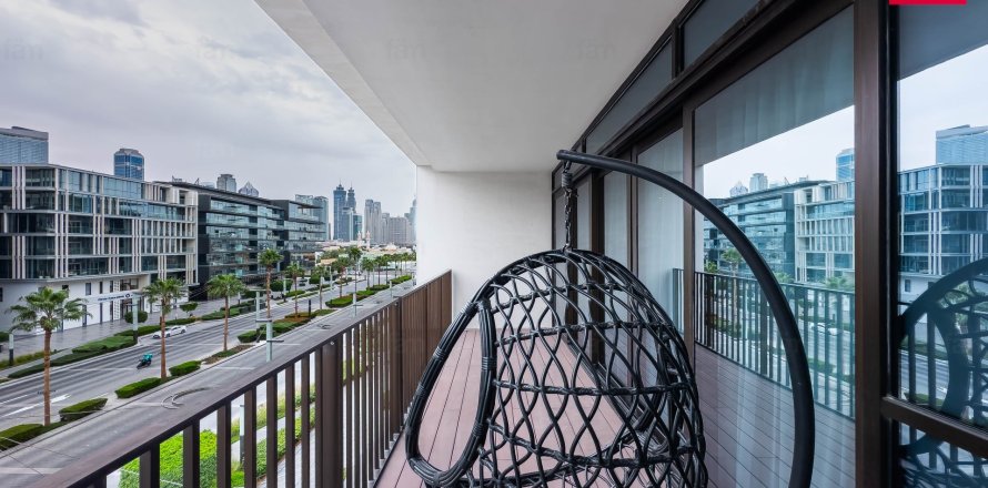 Appartement à City Walk, Dubai, 3 chambres, 215.8 m², № 99460