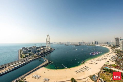 Appartement à Dubai, 3 chambres, 180.1 m², № 42875 - photo 1