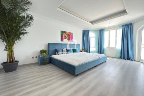 Villa in Signature Villas, Palm Jumeirah, Dubai 6 bedrooms, 657 sq.m. № 14957 - photo 1