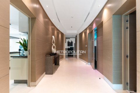 Villa in Dubai Marina, Dubai 5 bedrooms, 764 sq.m. № 14950 - photo 20