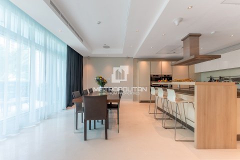 Villa in Dubai Marina, Dubai 5 bedrooms, 764 sq.m. № 14950 - photo 3